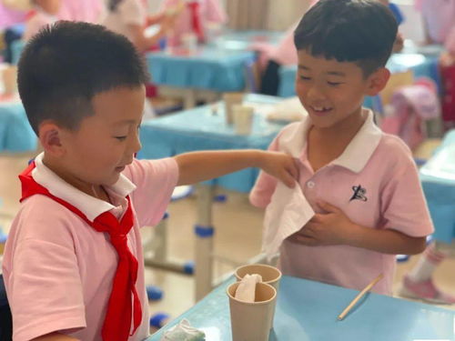 科学欢乐汇 福海校区趣味小实验玩不停